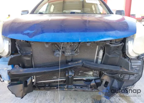 2010 Nissan Rogue S z USA, uszkodzony, nr VIN JN8AS5MT6AW010129